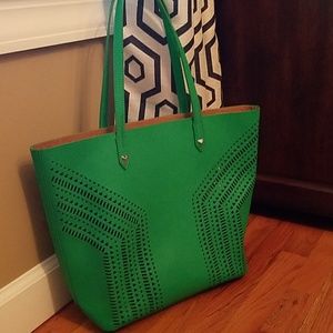 Stella and Dot Fillmore Tote Bag